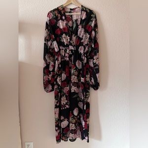 Floral Wrap duster size Small